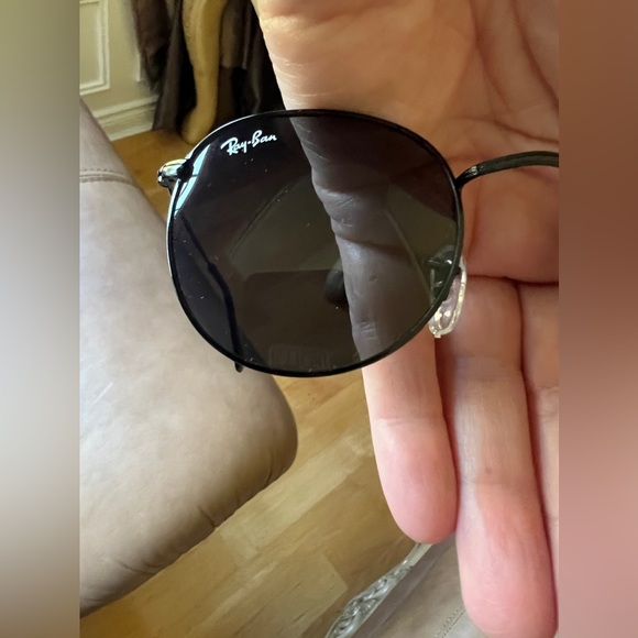 Ray Ban 100% UV PROTECTION